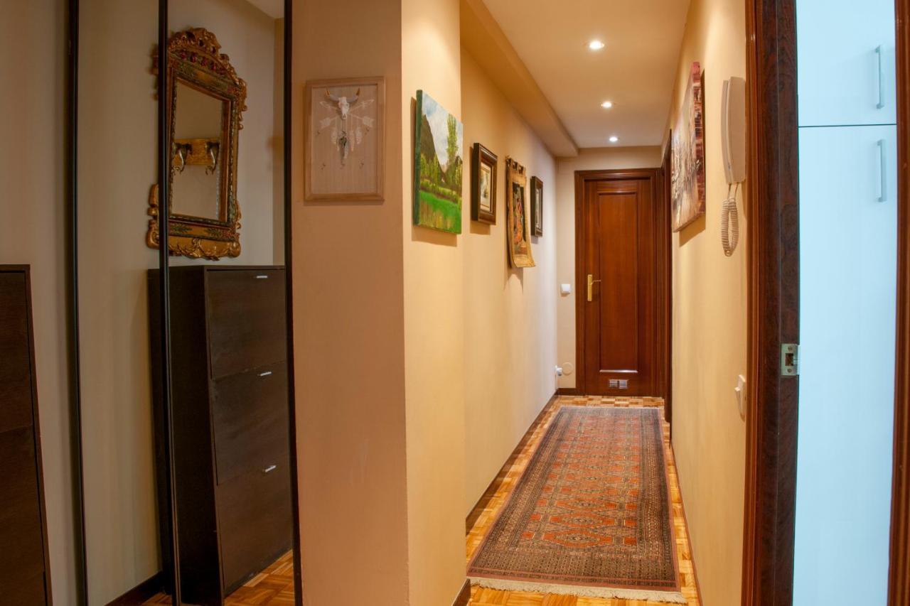 Apartamento Araceli Proximo A Clinica Oftalmologica Fdez Vega Apartment Oviedo Exterior foto