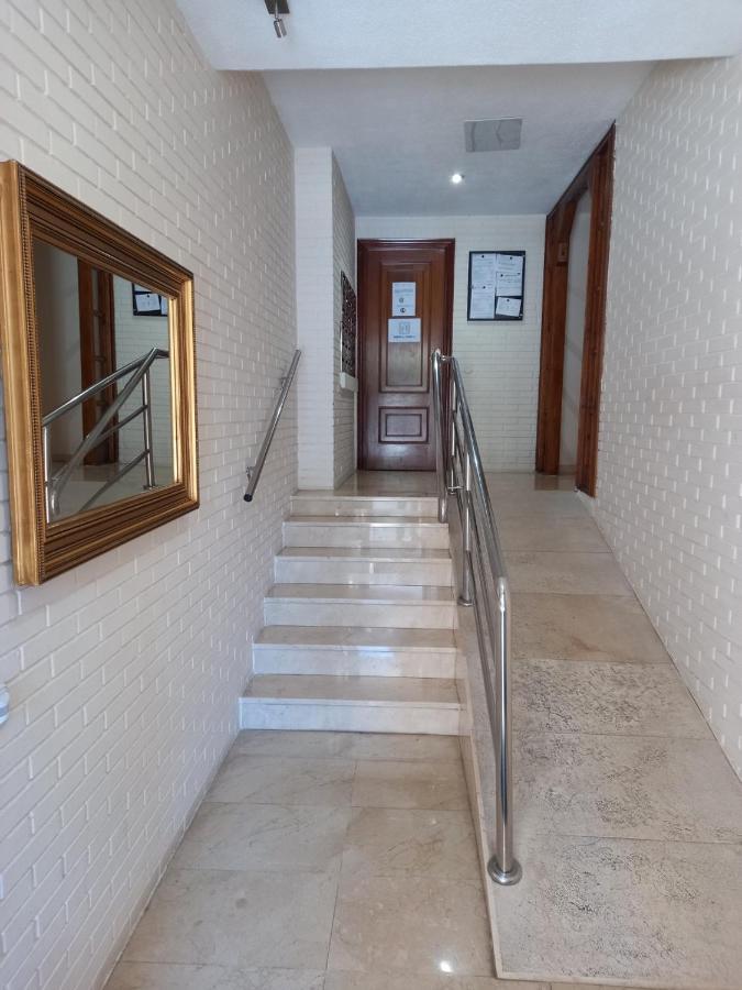Apartamento Araceli Proximo A Clinica Oftalmologica Fdez Vega Apartment Oviedo Exterior foto